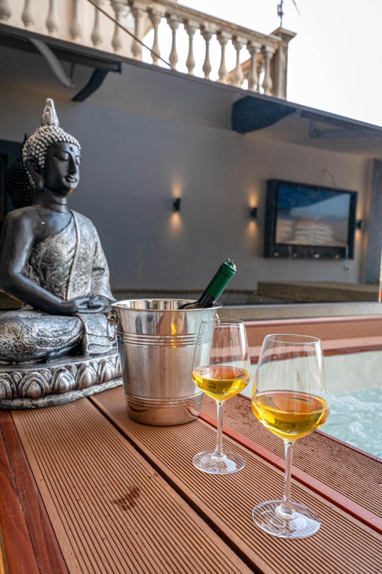 Mato Luxury Apartments Sarandë 외부 사진